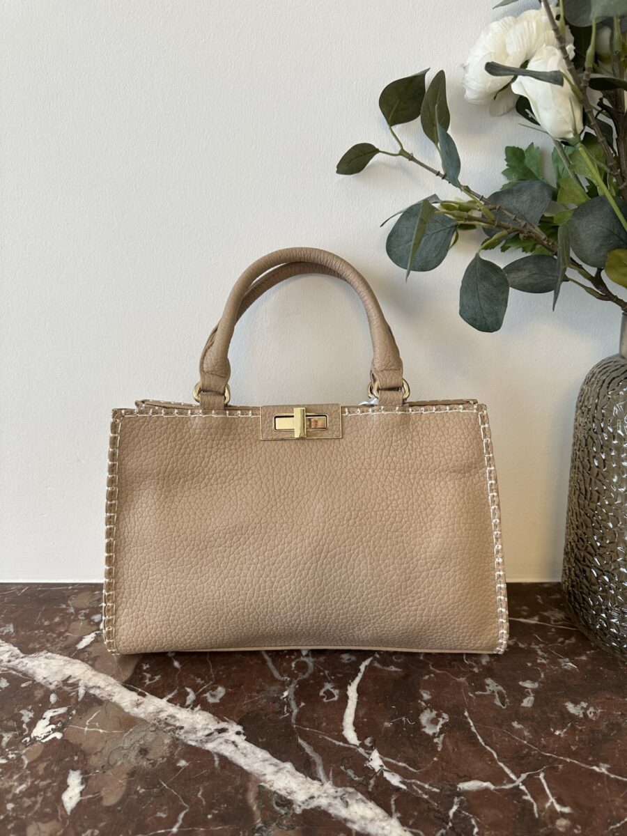 Handtas beige wit accent